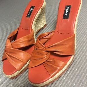 DKNY Leather Upper Espadrille Platform Sandal -New